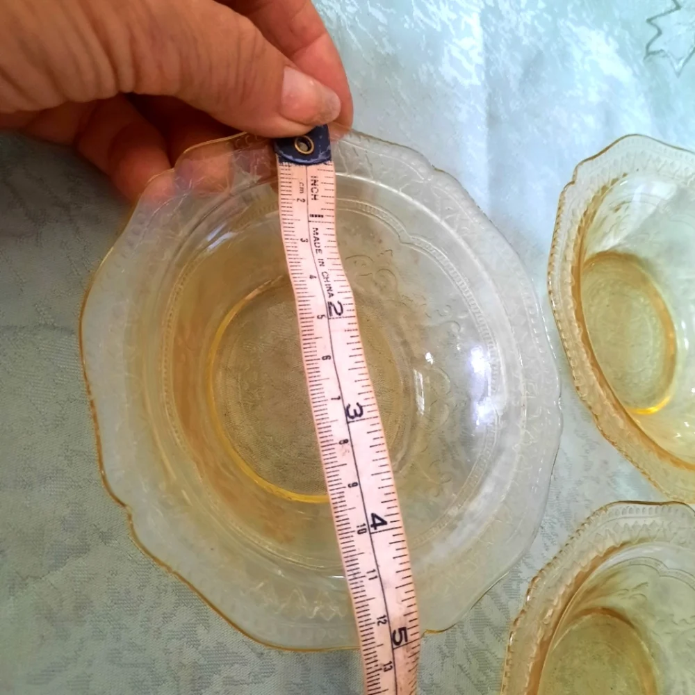 Depression Glass - Picture 3 of 4